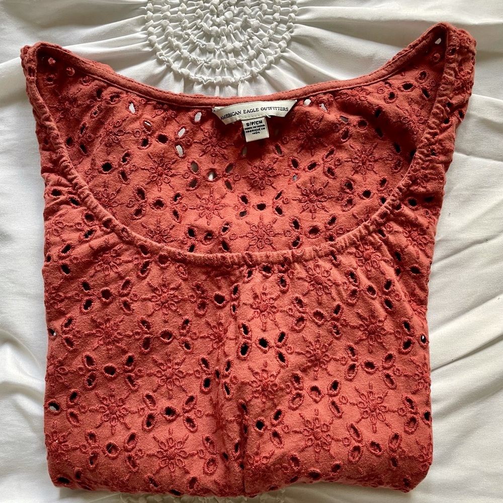 American Eagle top (Size S)